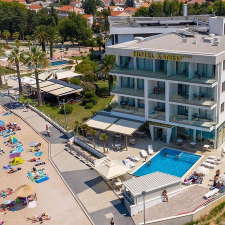 Kaneo Beach Hotel Novalja Exterior foto